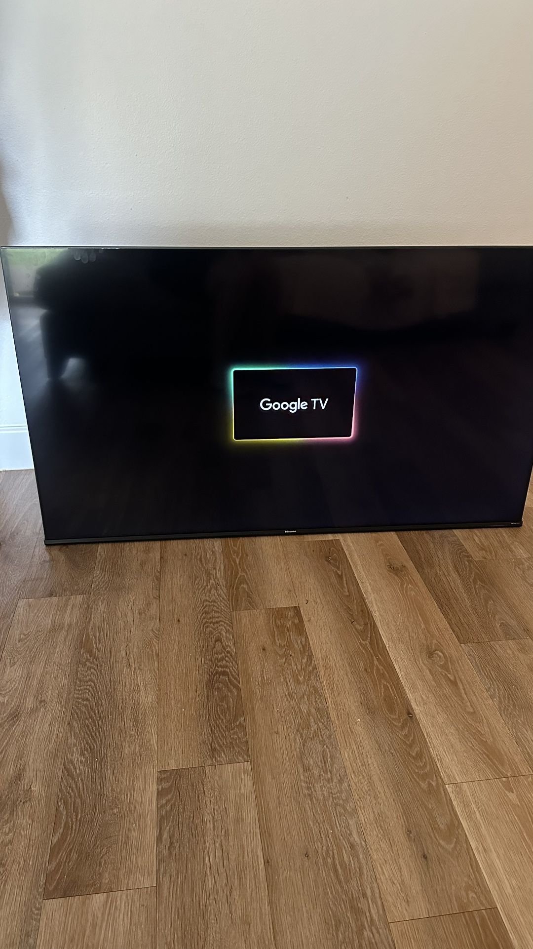 HISENSE TV 55