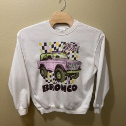 Women’s Medium Ford Bronco White Pink Green Checkered Crewneck Sweater