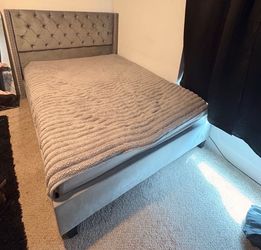 Gray Velvet Queen Bed Frame with Tufted Headboard