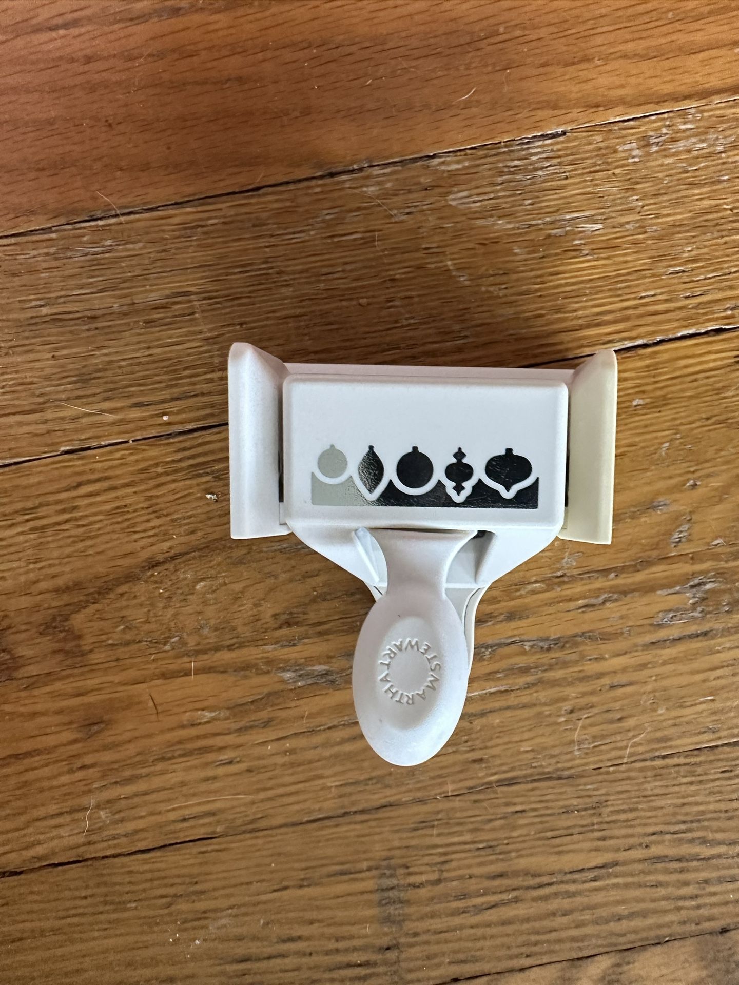 Paper Hole Punch
