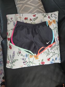 Shorts 8, Swimsuit 8 and 4