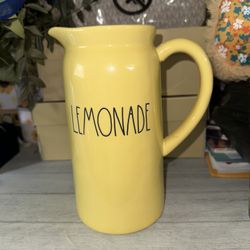 Rae Dunn lemonade Pitcher 