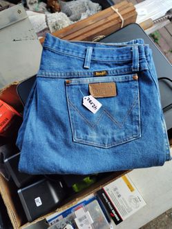 Mens wrangler pants