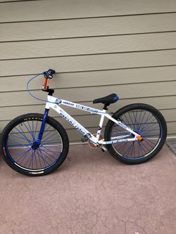 Custom blocks flyer deals