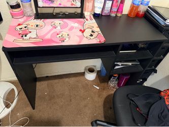 Makeup table