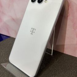 REVVL 8 128 GB Metro 