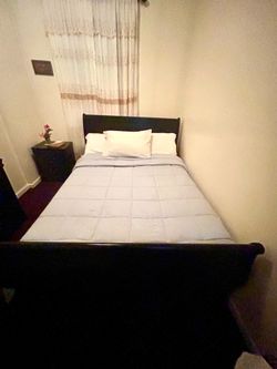 Queens size bedroom furniture set