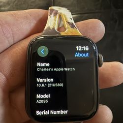 Apple Watch 44mm Series 5 