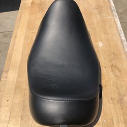Danny Gray Seat