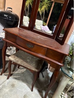 Small vanity with bench