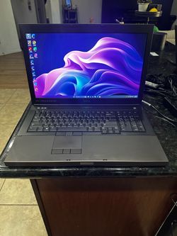 FAST Gaming Laptop i7 32GB RAM 4GB GPU!