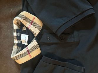 Burberry Black Shirt with Nova Check Collar
