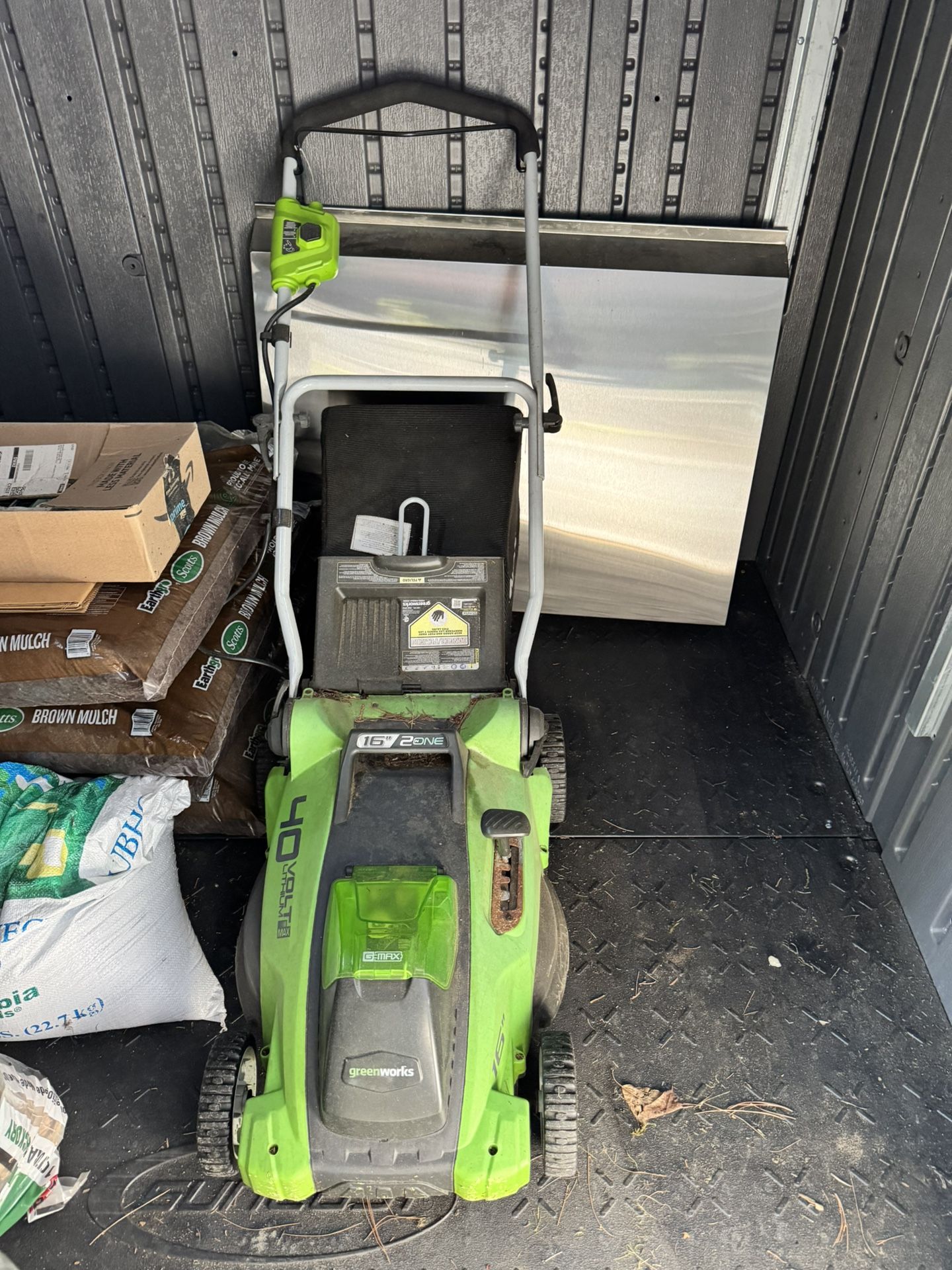 Green works Electric Lawn Mower