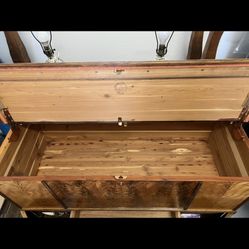 ANTIQUE CEDAR CHEST 