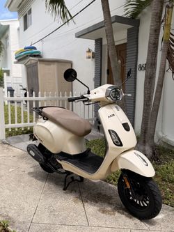 Italica vespa age