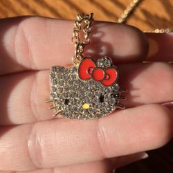 Hello Kitty Necklace 