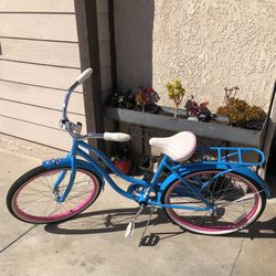 Schwinn Baywood Cruiser Bike 