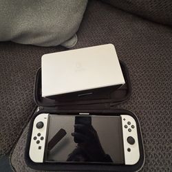 Switch OLED with Dock