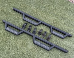 Nissan frontier OEM running boards pro-x