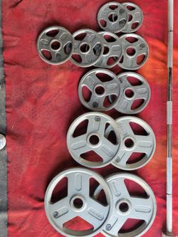 OLYMPIC PLATES AND 7' BAR  165LBs
2-35s  2-25s  2-10s  4-5s  2-2.5s.5s 
11525 S HALSTED/7111.S WESTERN 
200$   CASH ONLY AS IS