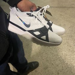 Nike Shoes White W/black Size 10.5 Men’s U.S