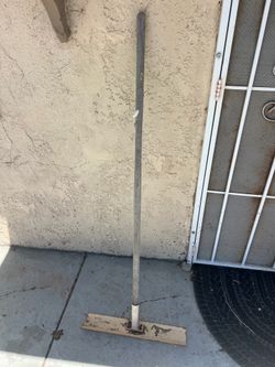 Moving Sale!! Concrete Finishing Float with Long Handle