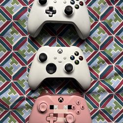 Xbox One Controllers (Read Description)