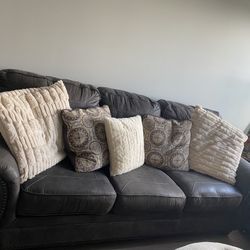 SOFA AND LOVE SEAT PILLOWS INCLUDED