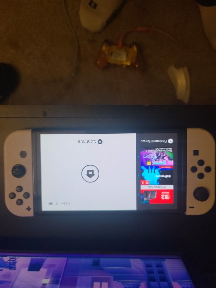 Used OLED NINTENDO SWITCH