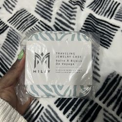 Milly Traveling Jewelry Case