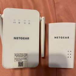 NETGEAR - Powerline AC1000 Wi-Fi Extender & Access Point and Adapter 