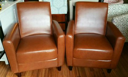 2 brand new armchairs from Kohls