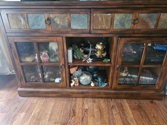 Entertainment Media Stand