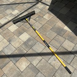 24 in. Dual Blade Floor Squeegee