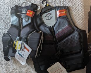 2 New Body Glove Life Jackets++ LG & 2ExLg