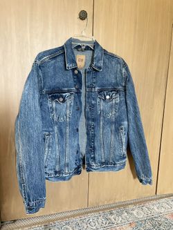 Amazing Vintage Gap Jean Jacket Size M Unisex 
