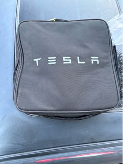 Tesla Charger