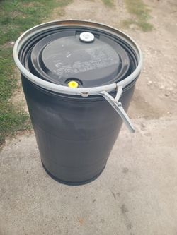 Drums for rain water or shipping