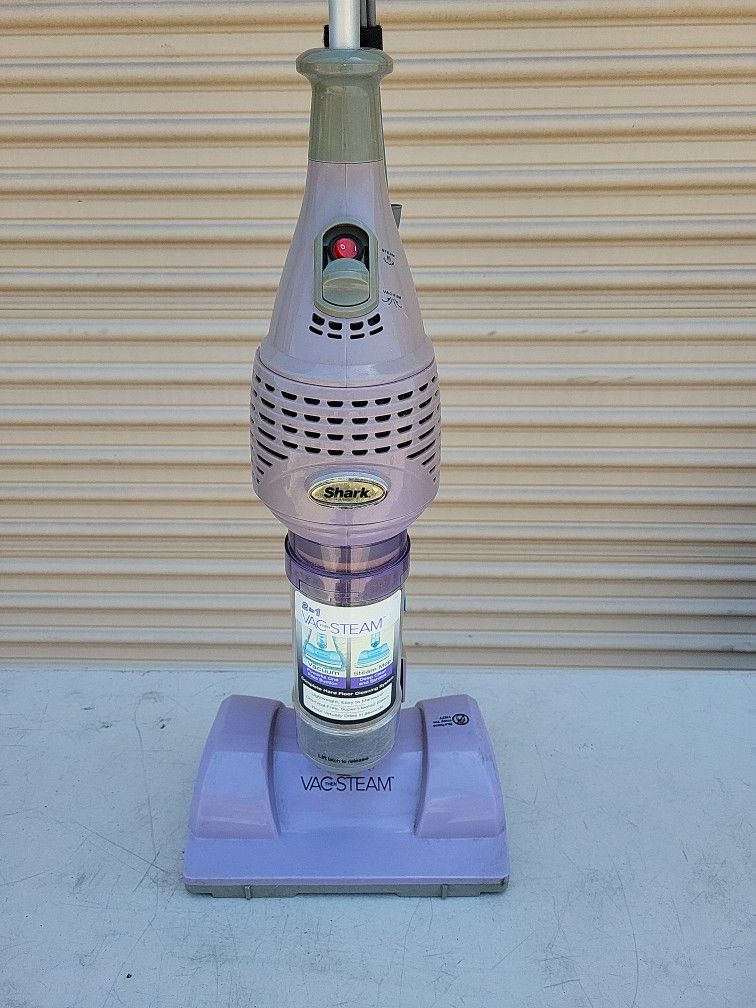 Shark 2in1 Vac Then Steam for Sale in Ontario, CA OfferUp