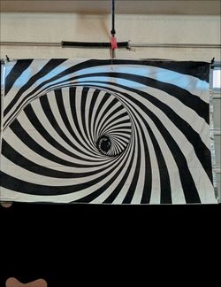 Halloween or Event 7x10 B&W Optical Illusion Photo Backdrop 🌀