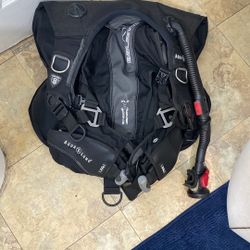 Aqua lung BCD Size M