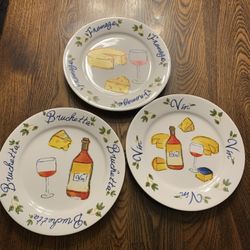 Set of 3 Italy design dessert plates. 