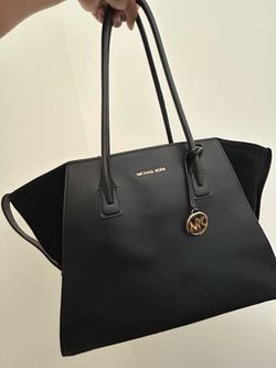 Michael Kors Black Tote Handbag – Excellent Condition