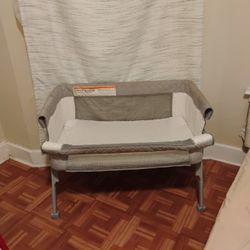 Bedside Sleeper Convertible Crib