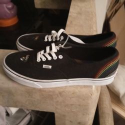 New Vans Size 12