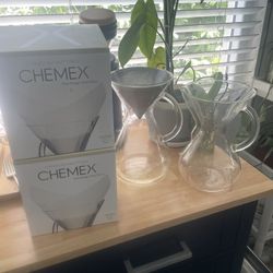2 Chemex Glass Beakers, Paper Filters And Coava Cone