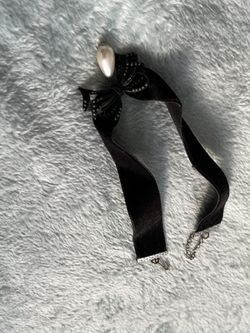 Black Velvet Choker 