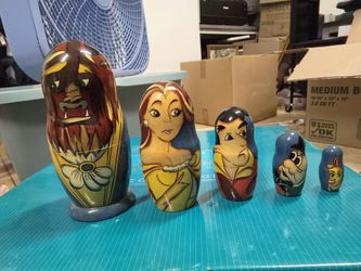 Disney Beauty And The Beast Nesting Dolls