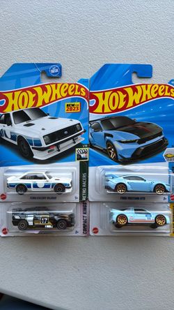 Lot of 4 Hotwheels ford