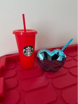Cups (3)
